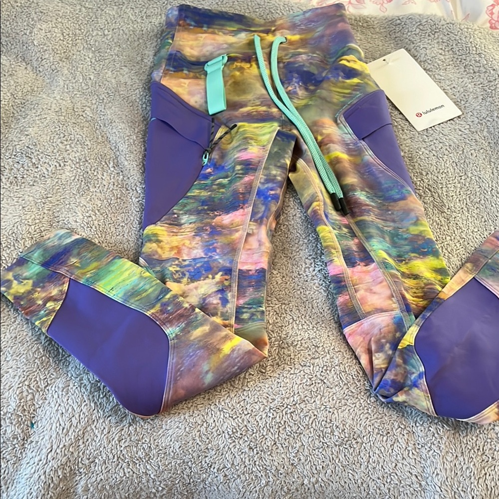 Women Colorful Leggings with Purple Accents
